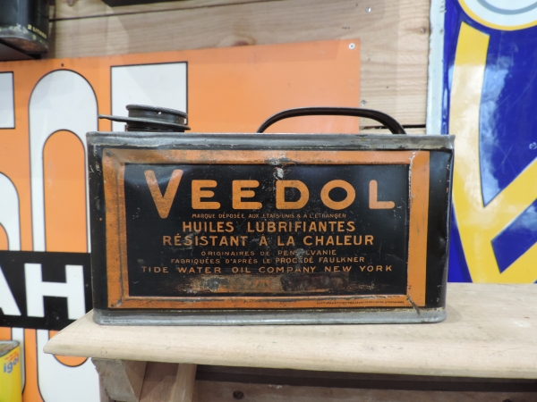 Bidon d'huile Veedol- DSCN08-03-2023-1_58.JPG