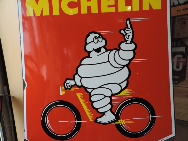 Plaque &eacute;maill&eacute;e Michelin- DSCN14-10-2022_10.JPG