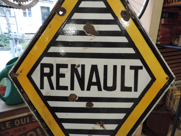 Plaque &eacute;maill&eacute;e Renault- DSCN18-11-2022-1_03.JPG