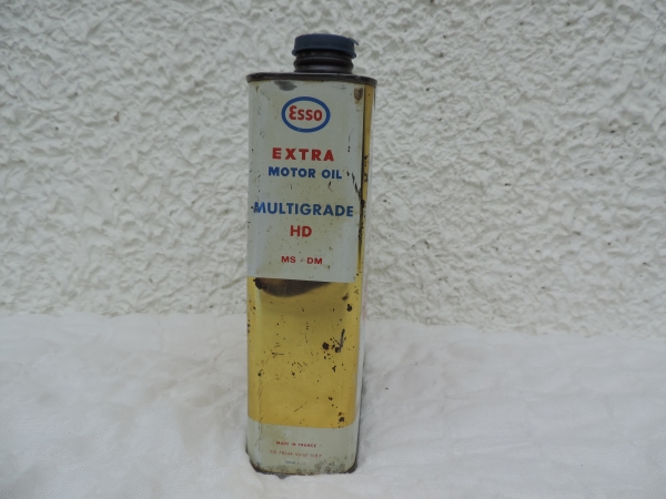 Bidon d'huile ESSO- DSCN1812.JPG