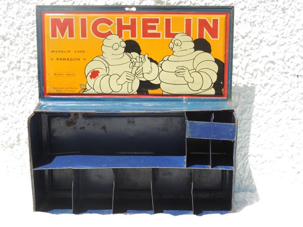 Bo&icirc;te Michelin- DSCN5304.JPG