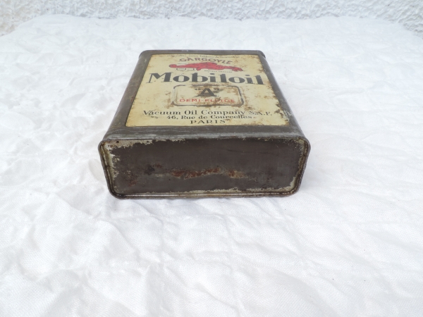 Bidon huile Mobiloil- DSCN6197.JPG