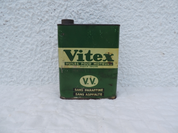 Bidon d'huile Vitex- DSCN6839.JPG