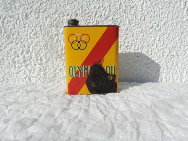 Bidon d'huile Olympic Oil- DSCN6994.JPG