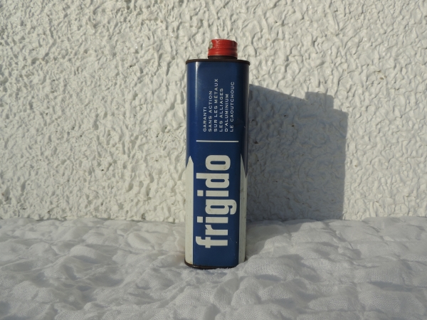 Bidon d'anti-gel Frigido- DSCN8290.JPG
