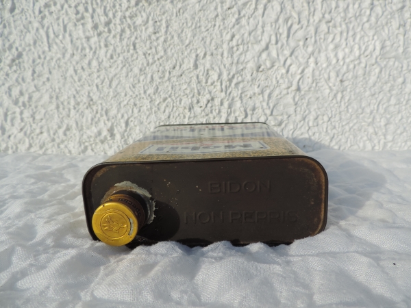 Bidon d'huile Mobiloil- DSCN8380.JPG