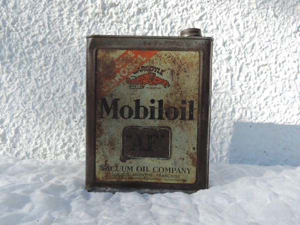 Bidon d'huile Mobiloil- DSCN8460.JPG