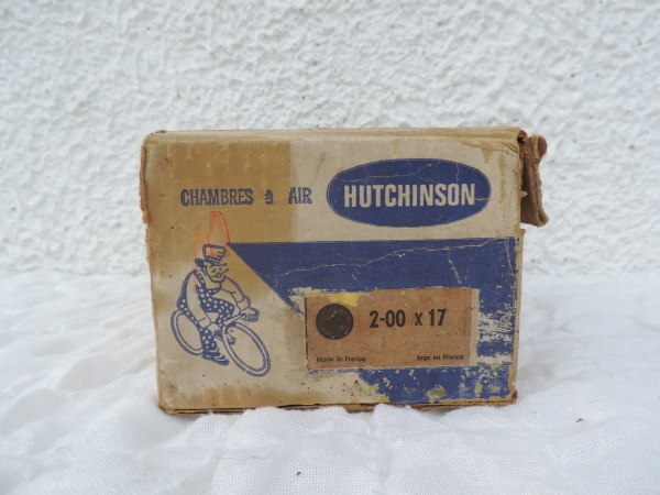 Boite HUTCHINSON- DSCN9287.JPG