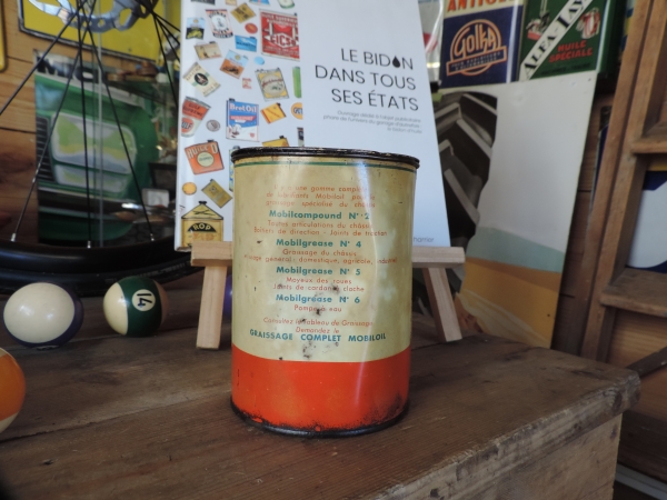 Pot de graisse Mobiloil- efghi04122024-1_46.JPG