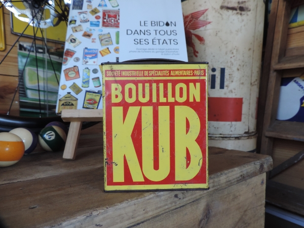 Bo&icirc;te publicitaire KUB- efghi04122024-1_99.JPG