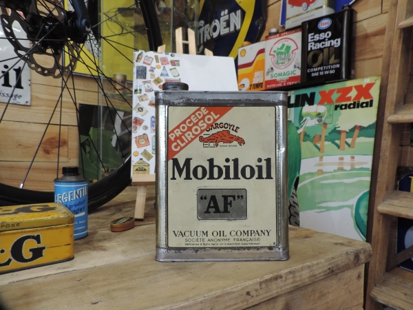 Bidon d'huile Mobiloil