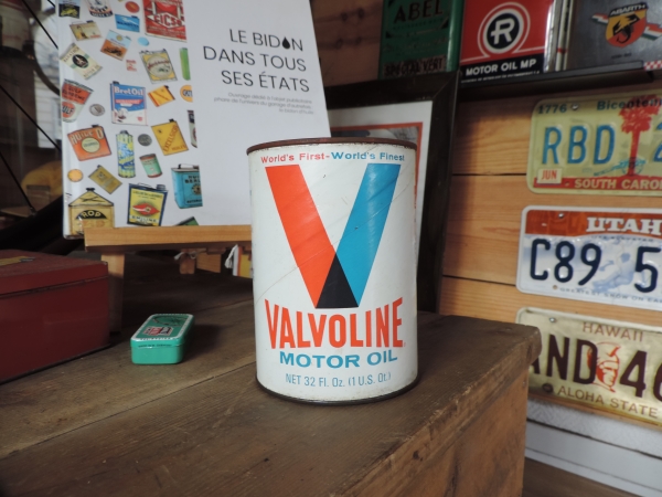 Bidon d'huile Valvoline- efghi10-09-2026-01_53.JPG