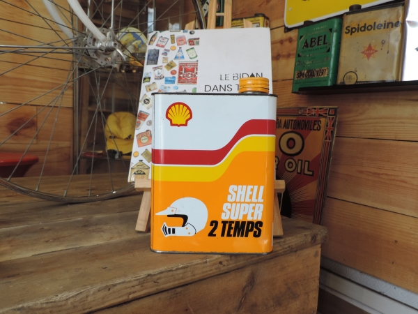 Bidon d'huile Shell