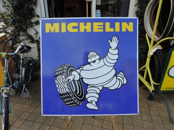 Plaque &eacute;maill&eacute;e Michelin