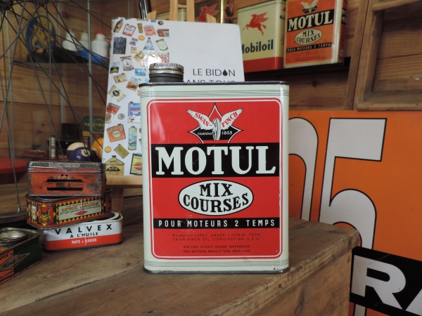 Bidon d'huile Motul- efghi14112025-1_106.JPG