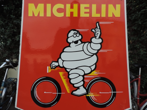 Plaque &eacute;maill&eacute;e Michelin- efghi14112025-1_31.JPG