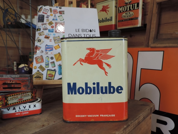 Bidon d'huile Mobilube