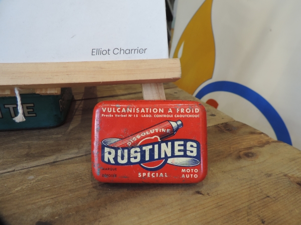Bo&icirc;te Rustines