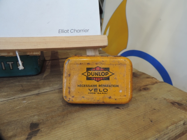 Bo&icirc;te Dunlop "Saxol"