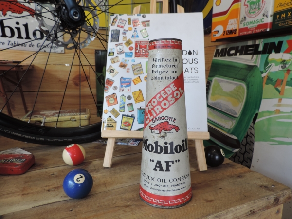 Bidon d'huile Mobiloil- efghi18052024-1_87.JPG
