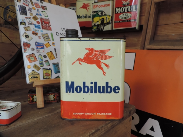 Bidon d'huile Mobilube