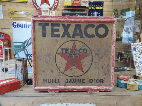 Caisse &agrave; bidons d'huile TEXACO