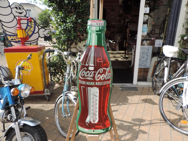 Thermom&egrave;tre Coca-Cola en t&ocirc;le