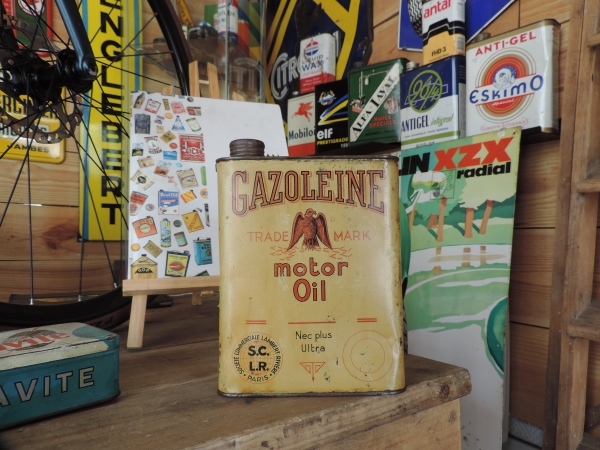 Bidon d'huile Gazol&eacute;ine