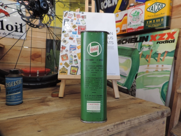 Bidon d'huile Castrol- efghi27082024-1_44.JPG
